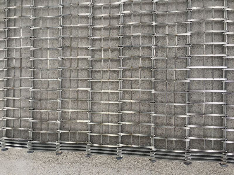 Compound Balanced Weave Stainless Steel Conveyor Belt